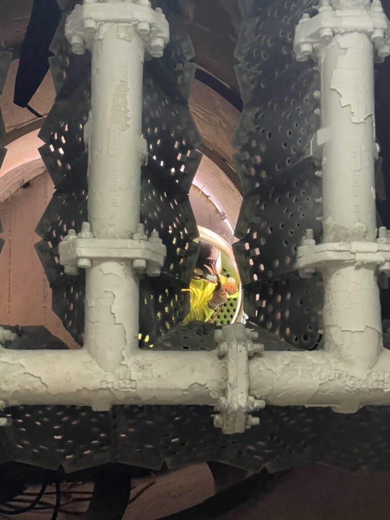 process pipe,valves,tank farms, Staging