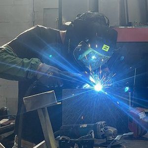 professional commercial services,Equipment Repair,Production,Steel Building Erection,welding services,commercial services,adhere to safety standards,machining, Staging